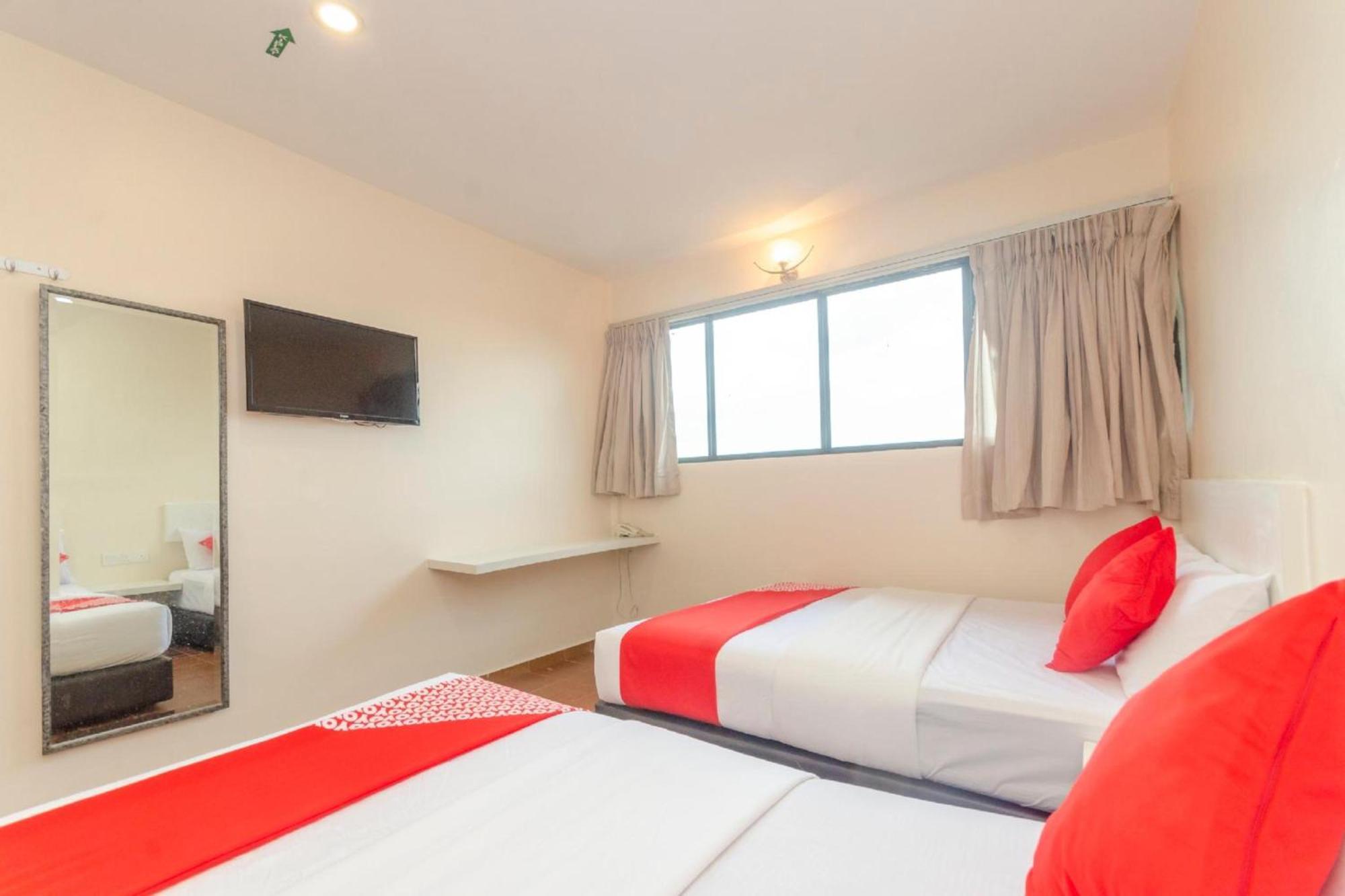 Skudai Hotel Exterior photo